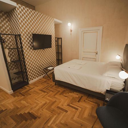 Librai Suite Napoli Bagian luar foto