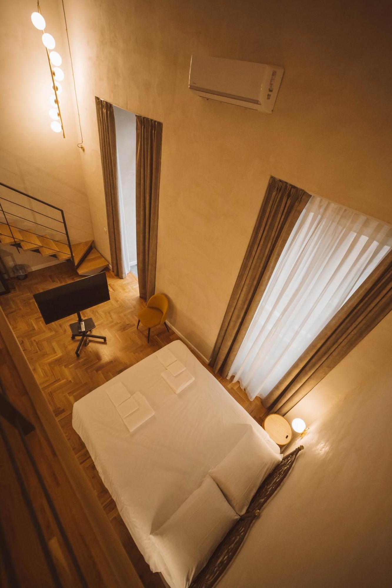 Librai Suite Napoli Bagian luar foto