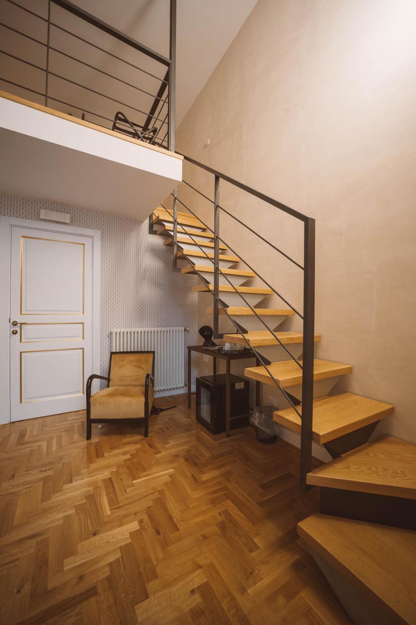 Librai Suite Napoli Bagian luar foto