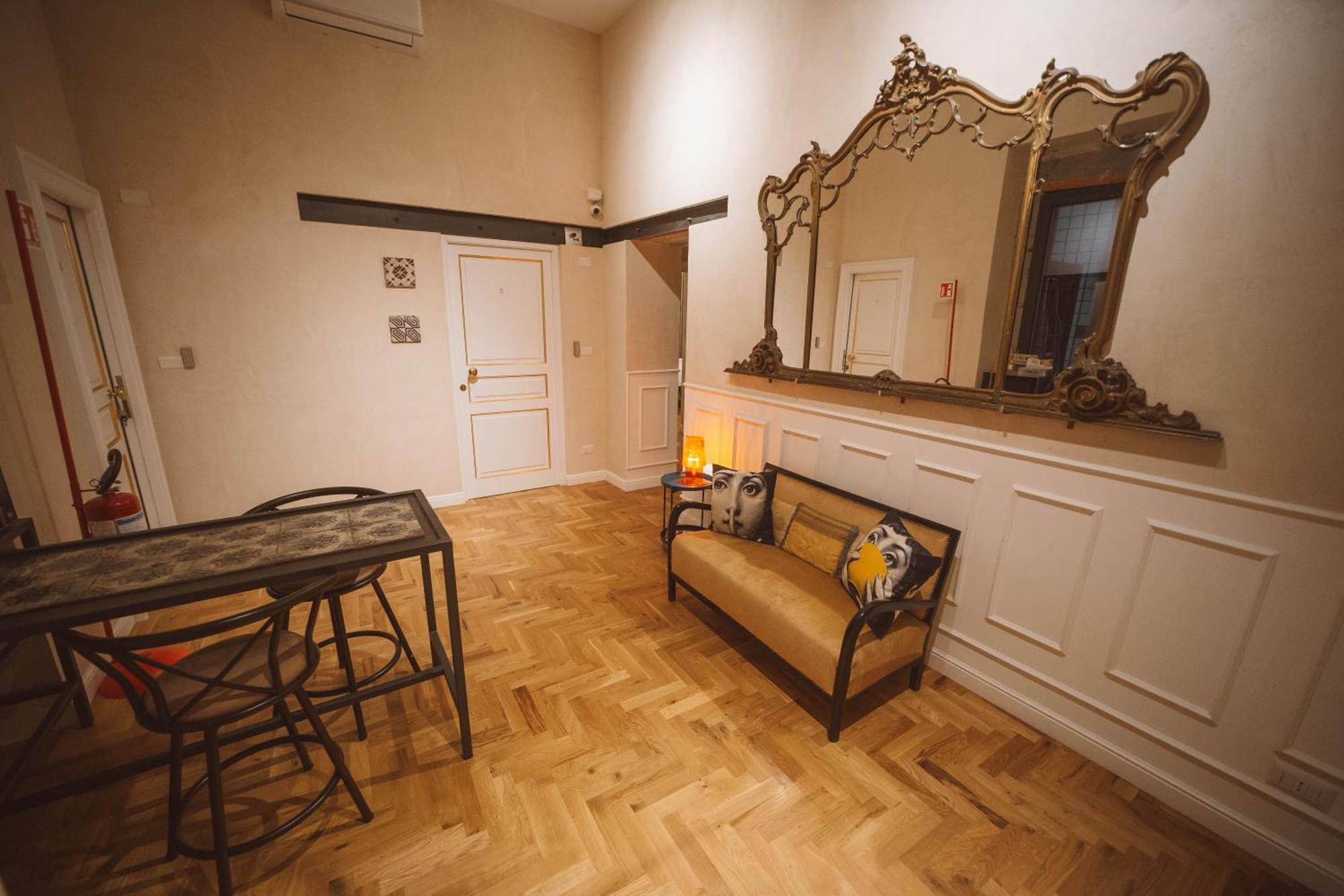 Librai Suite Napoli Bagian luar foto